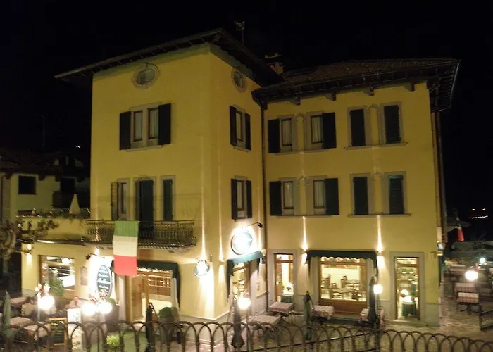 Moderno 公寓式酒店 4*