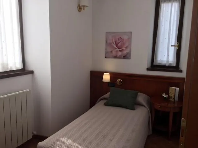 Moderno 公寓式酒店 塞尔维诺