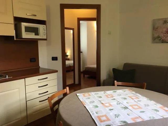 公寓式酒店 Moderno 4*